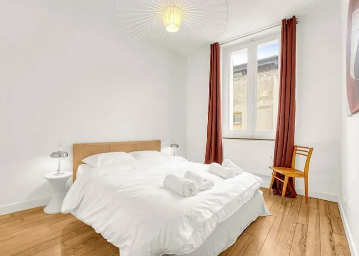 Apartman Grand Lumineux - Parking Prive - Clim *